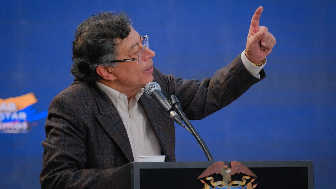 Presidente Gustavo Petro cuestiona a las generadoras 2