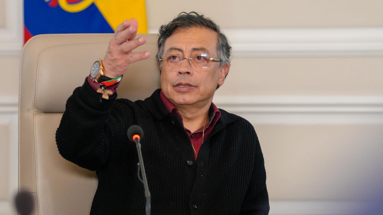 Presidente Gustavo Petro cuestiona a las generadoras 4
