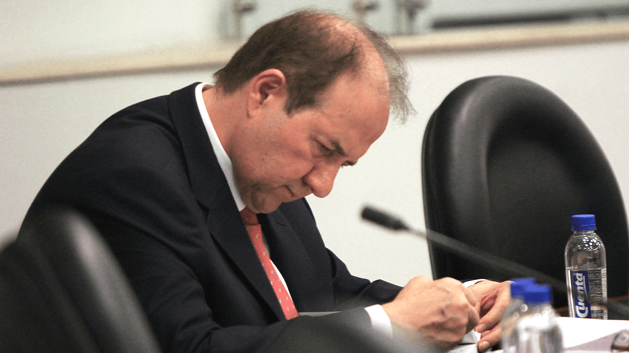 Leonidas Bustos 3