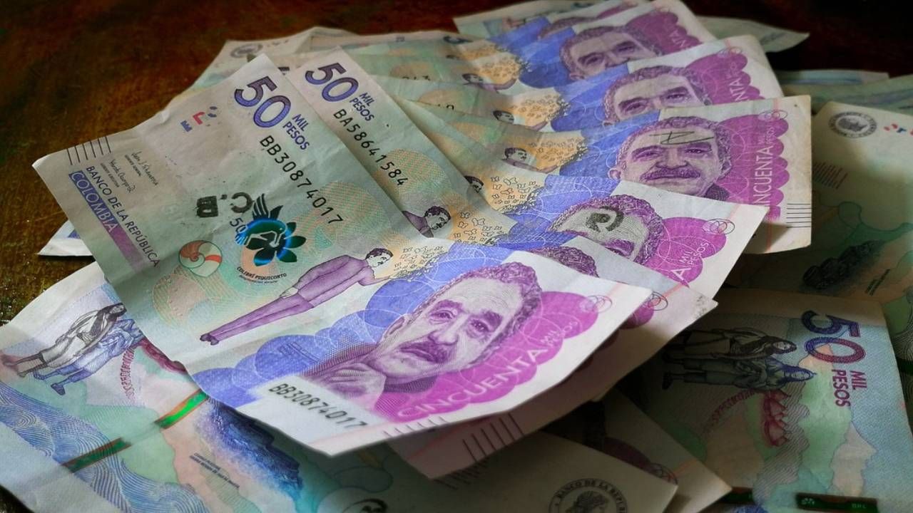 peso colombiano 10