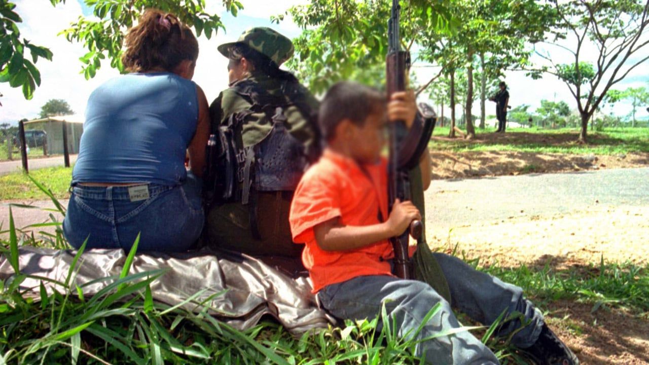 Cinco exintegrantes del último secretariado de las Farc pidieron perdón por el reclutamiento de miles de niños y adolescentes. Créditos: Colprensa