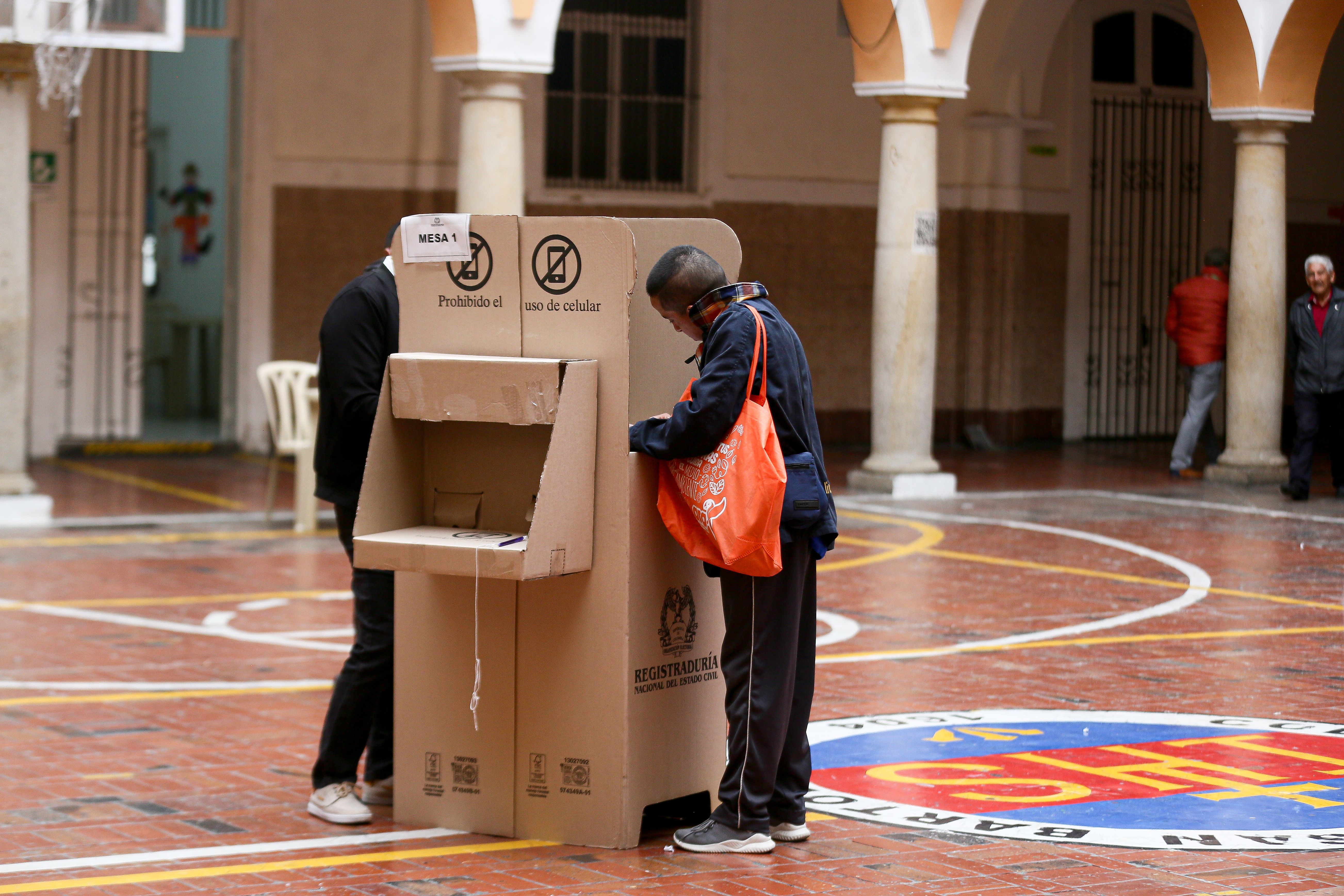 La participación electoral superó los 20 millones de votantes