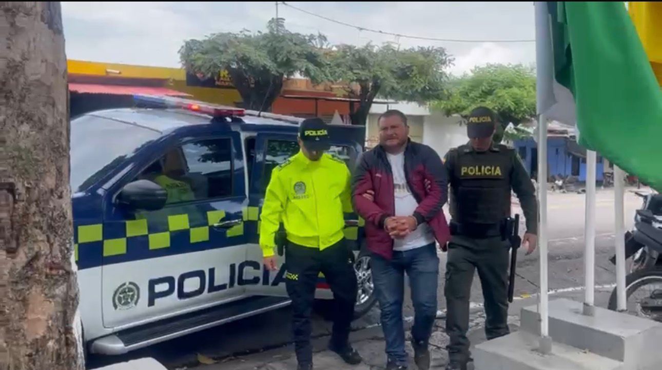 policía conejo