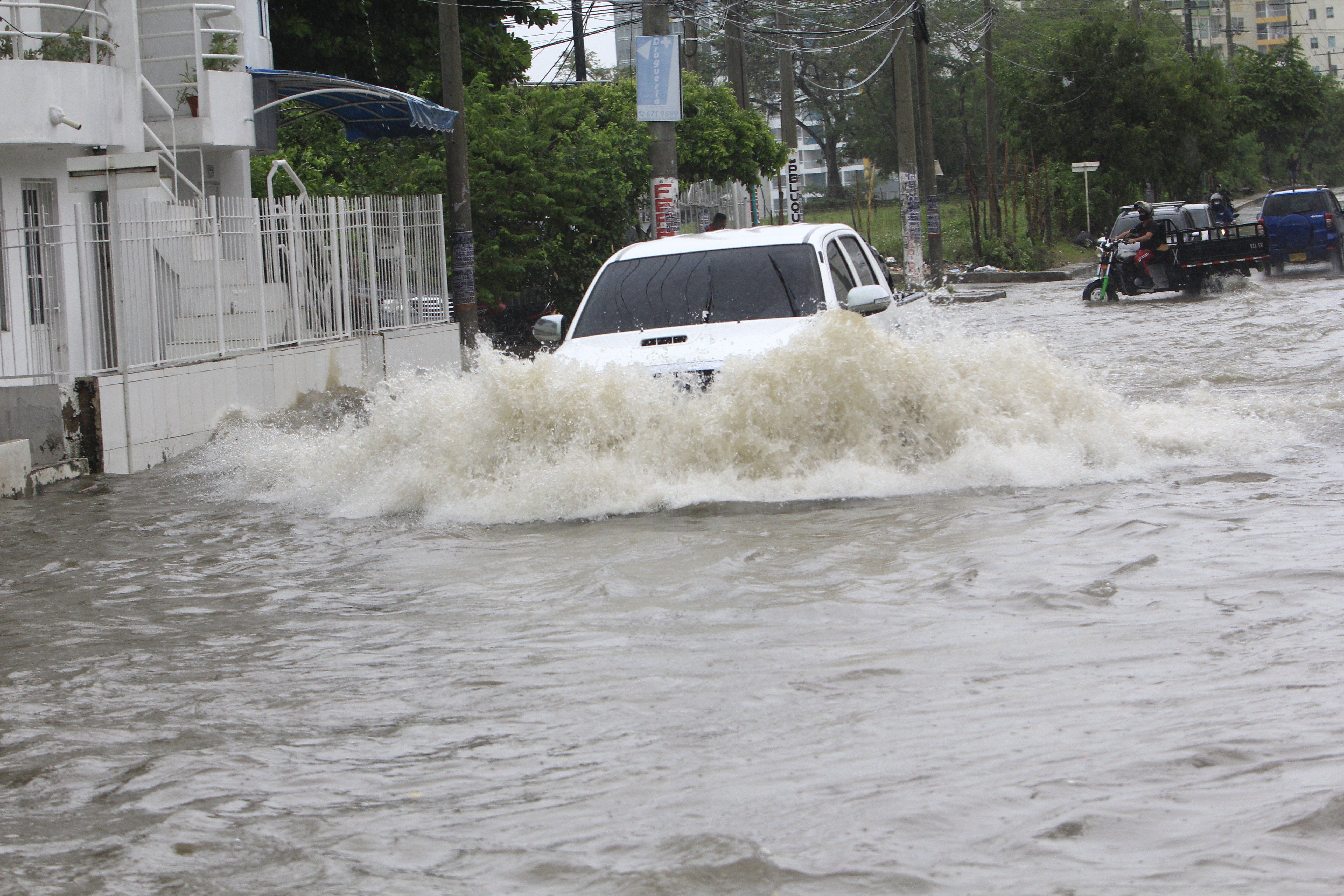 Autoridades monitorean el río Medellín y quebradas del Valle de Aburrá