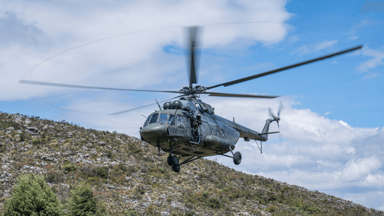 helipcotero Mi-17