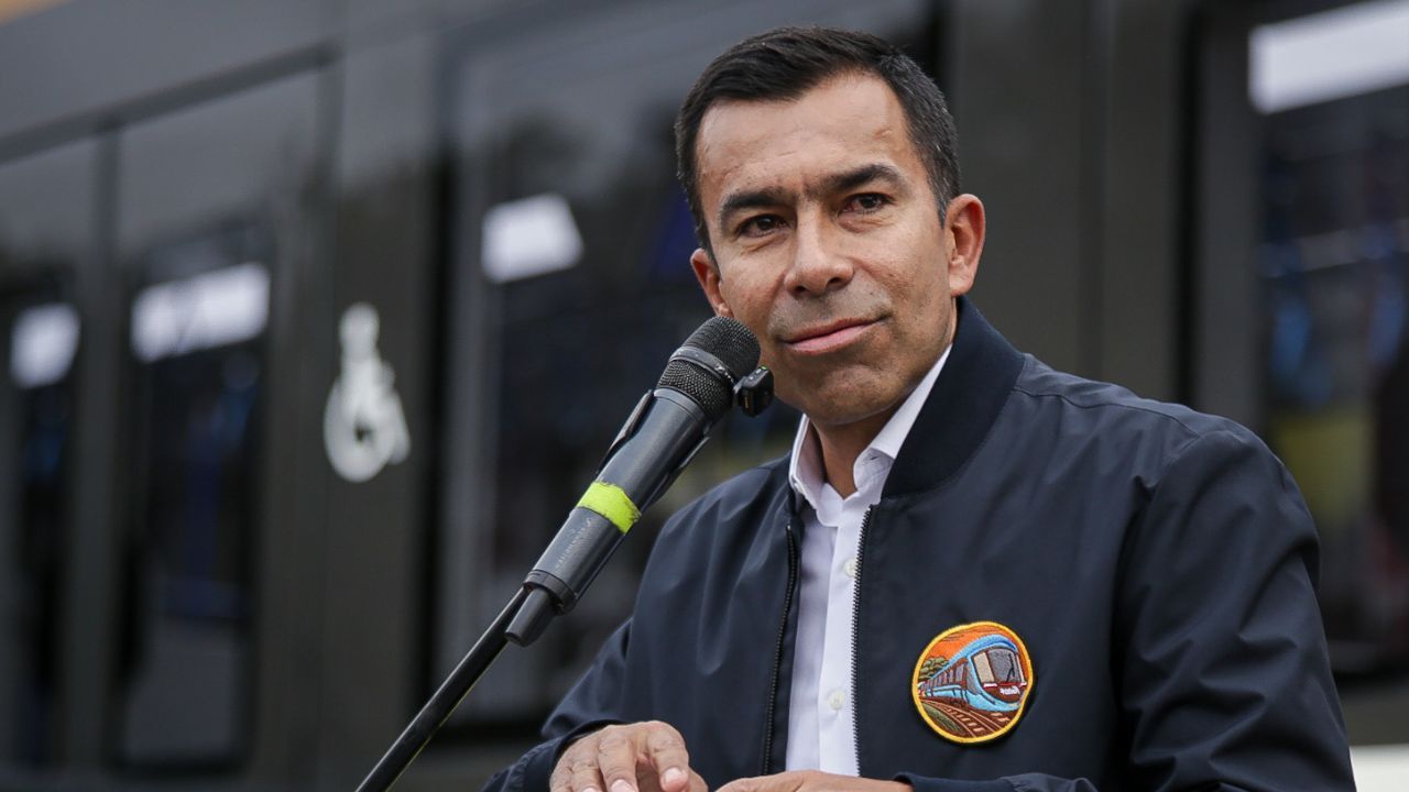 Las fichas de Jorge Emilio Rey en el Congreso