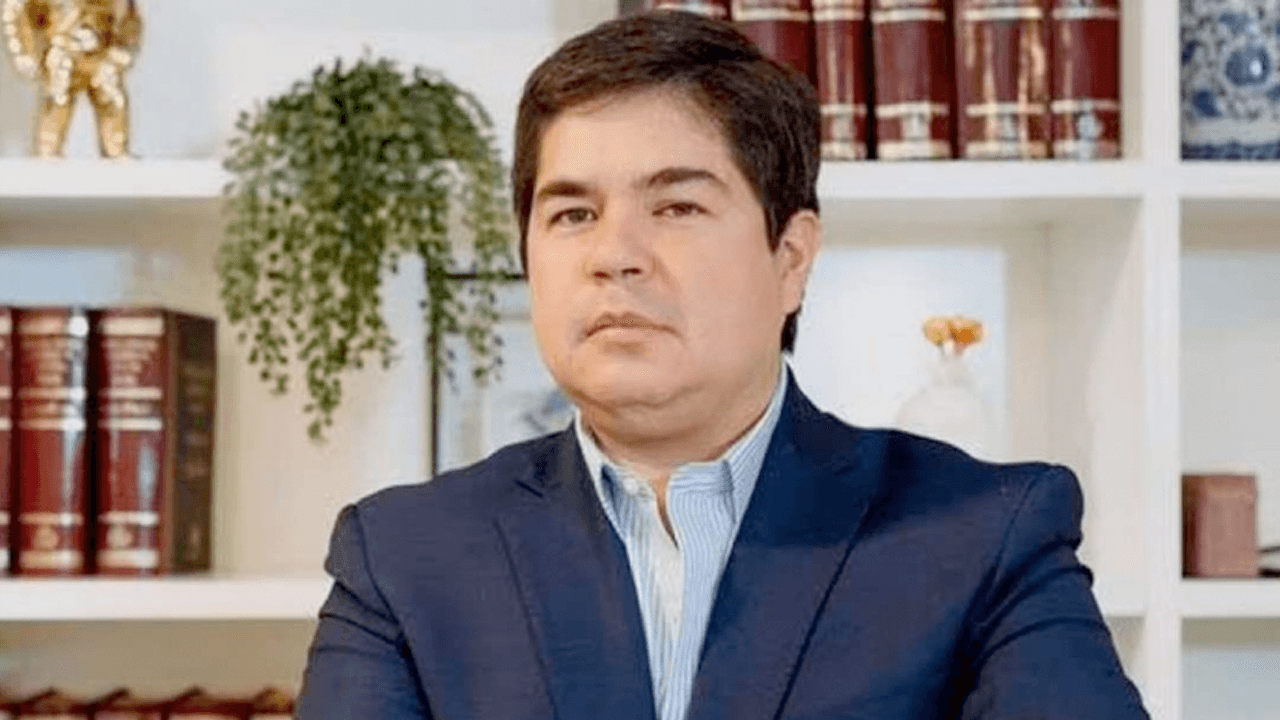 Arturo Félix Wong, embajador de Ecuador en Colombia