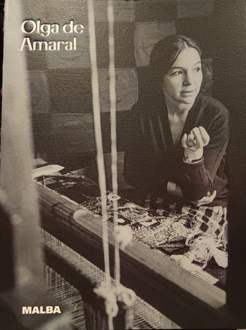 Olga de Amaral exhibe en Buenos Aires