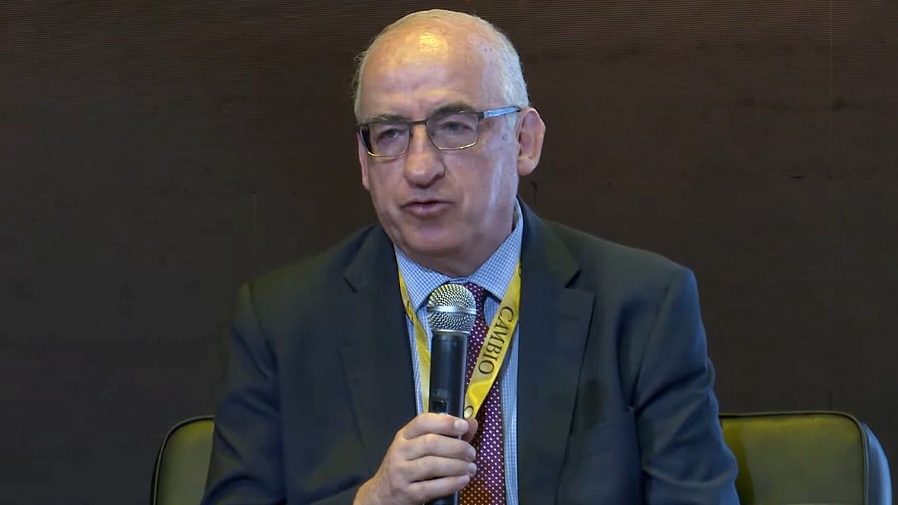 Leonardo Villar, gerente del Banco de la República Foro CAMBIO.