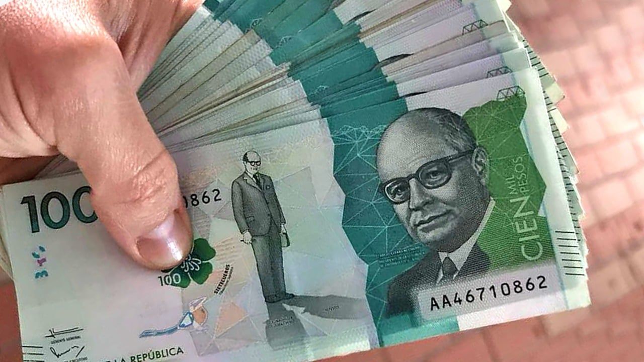 billetes_freepik_6.jpeg