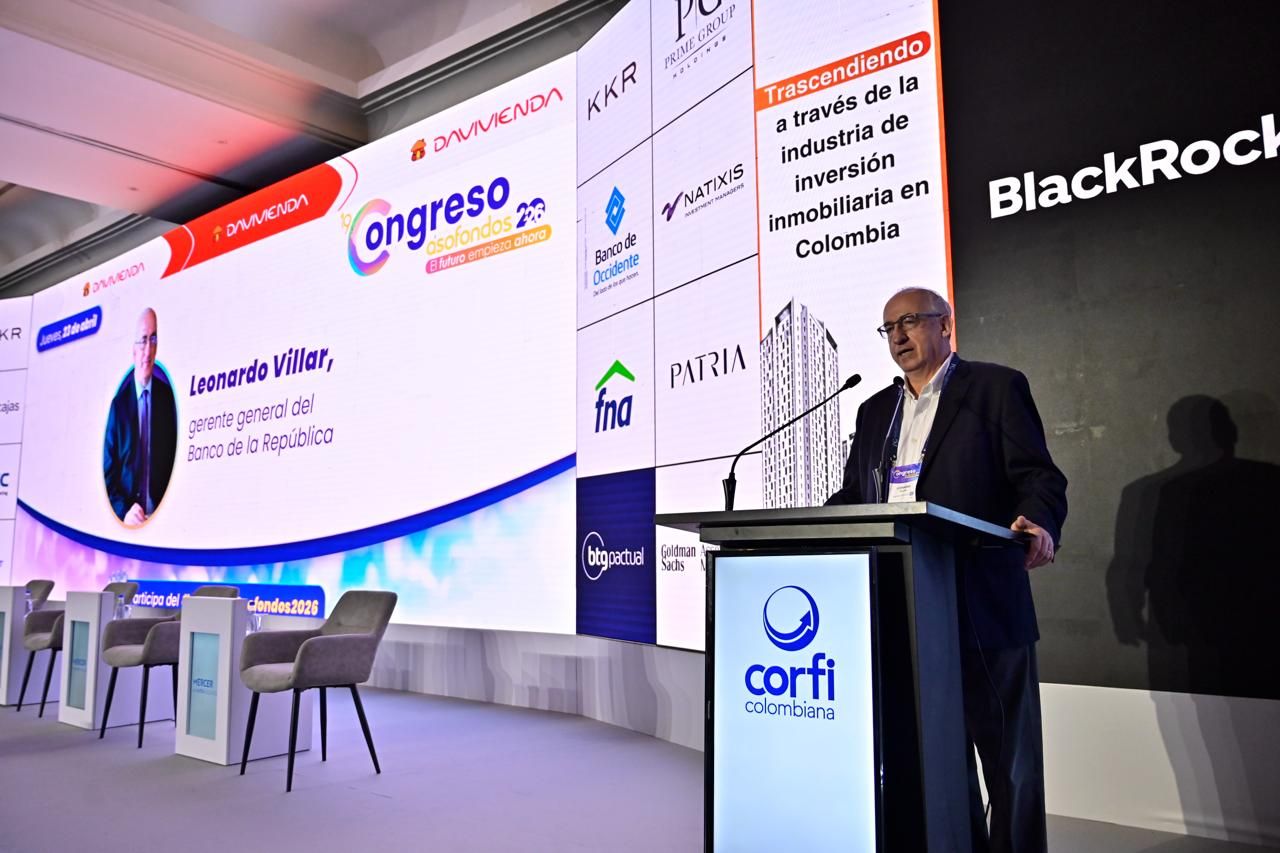 Leonardo Villar, gerente del Banco de la República, durante congreso de Asofondos en Cartagena interna 3