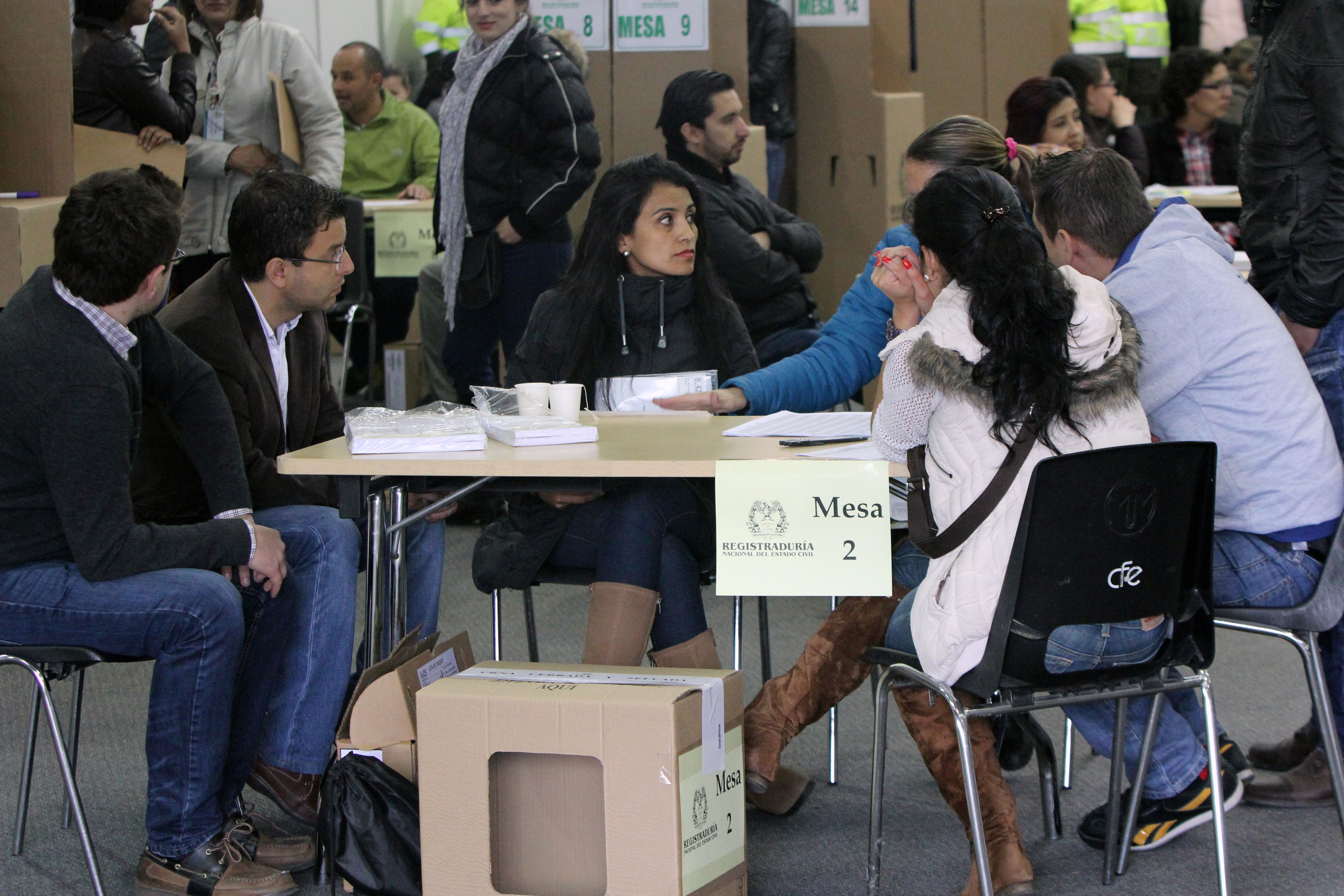 Miles de ciudadanos ya pueden consultar en la página de la Registraduría
