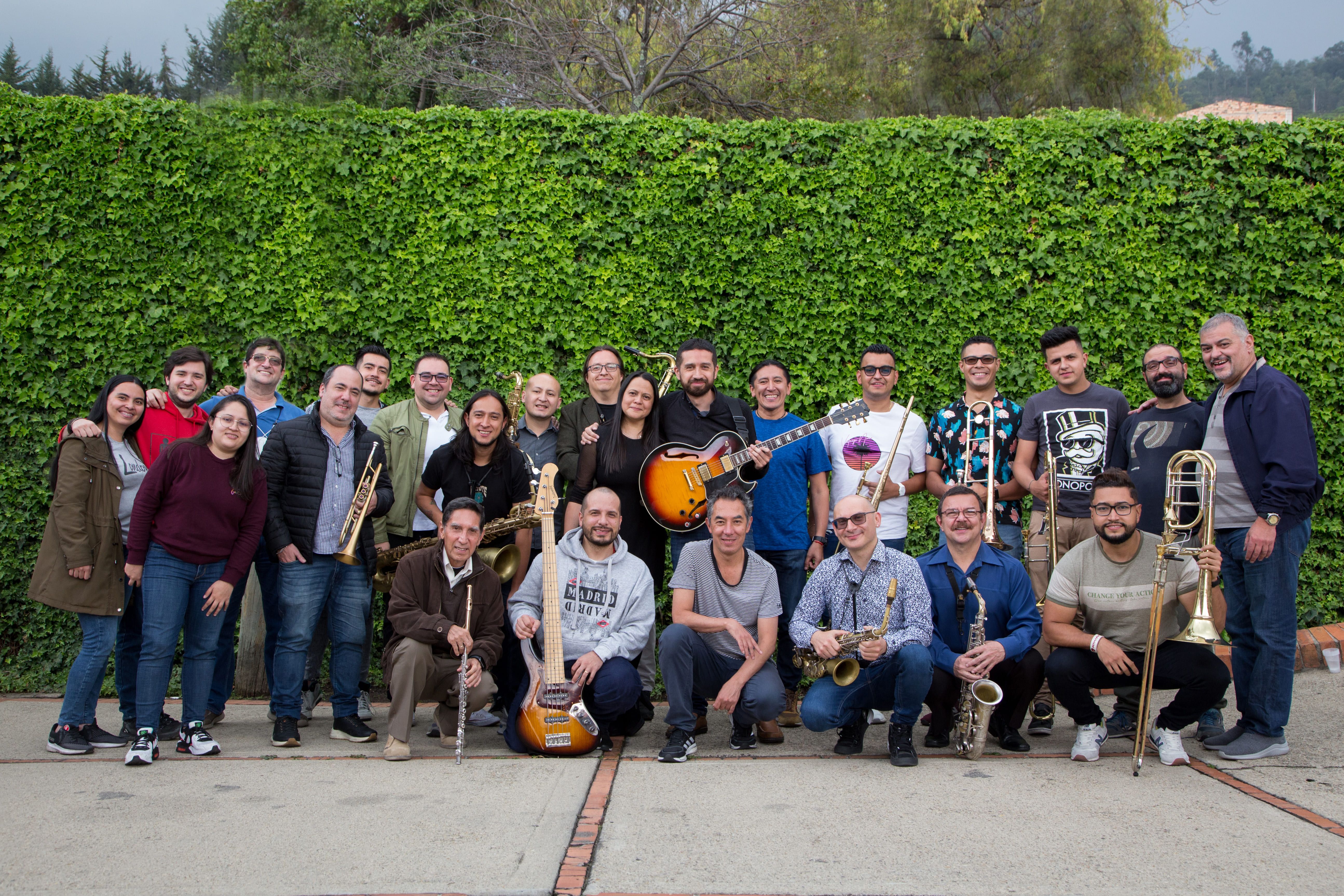 carrera5-25_grupo_completo_1_1.jpg