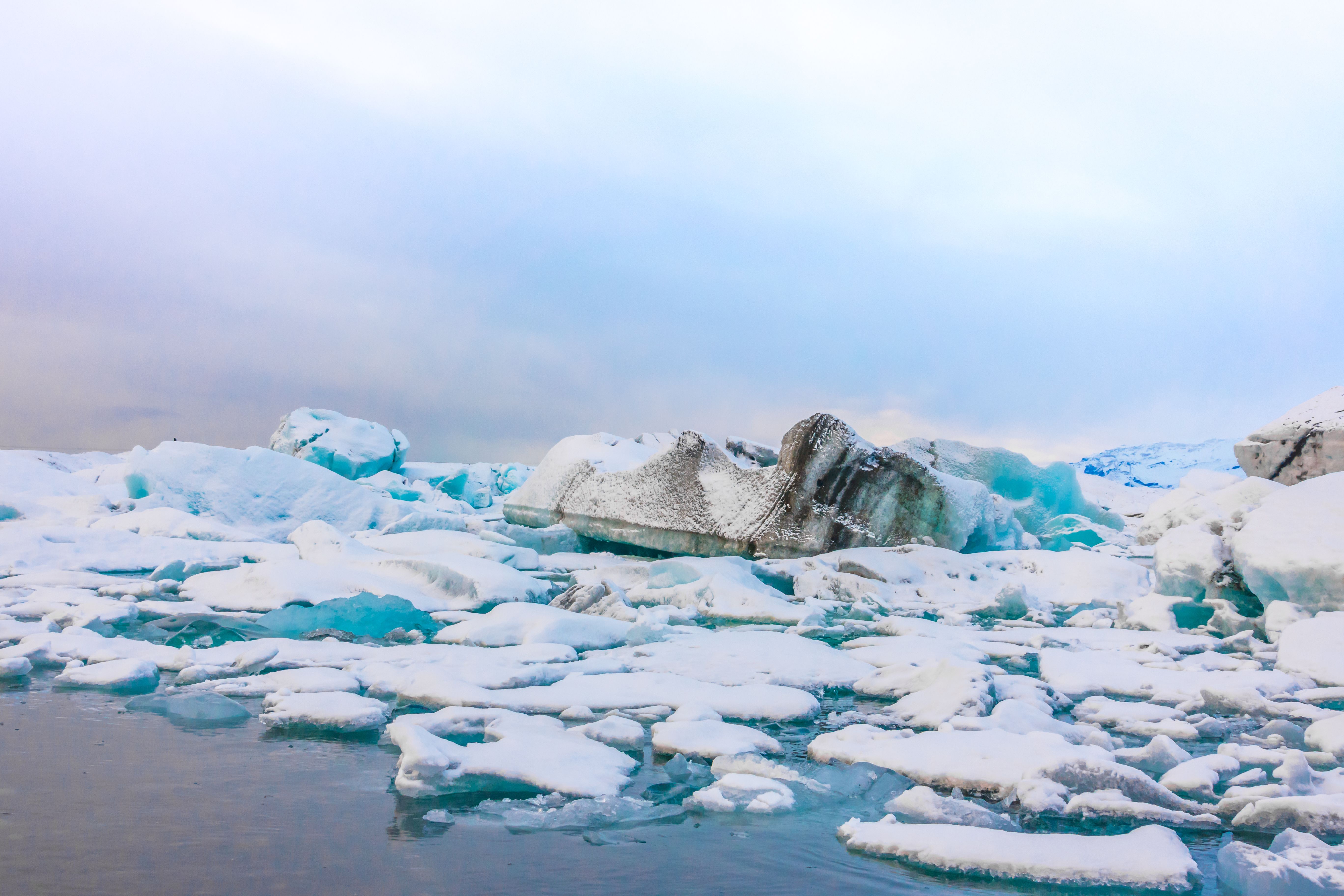 icebergs-glacier-lagoon-iceland.jpg