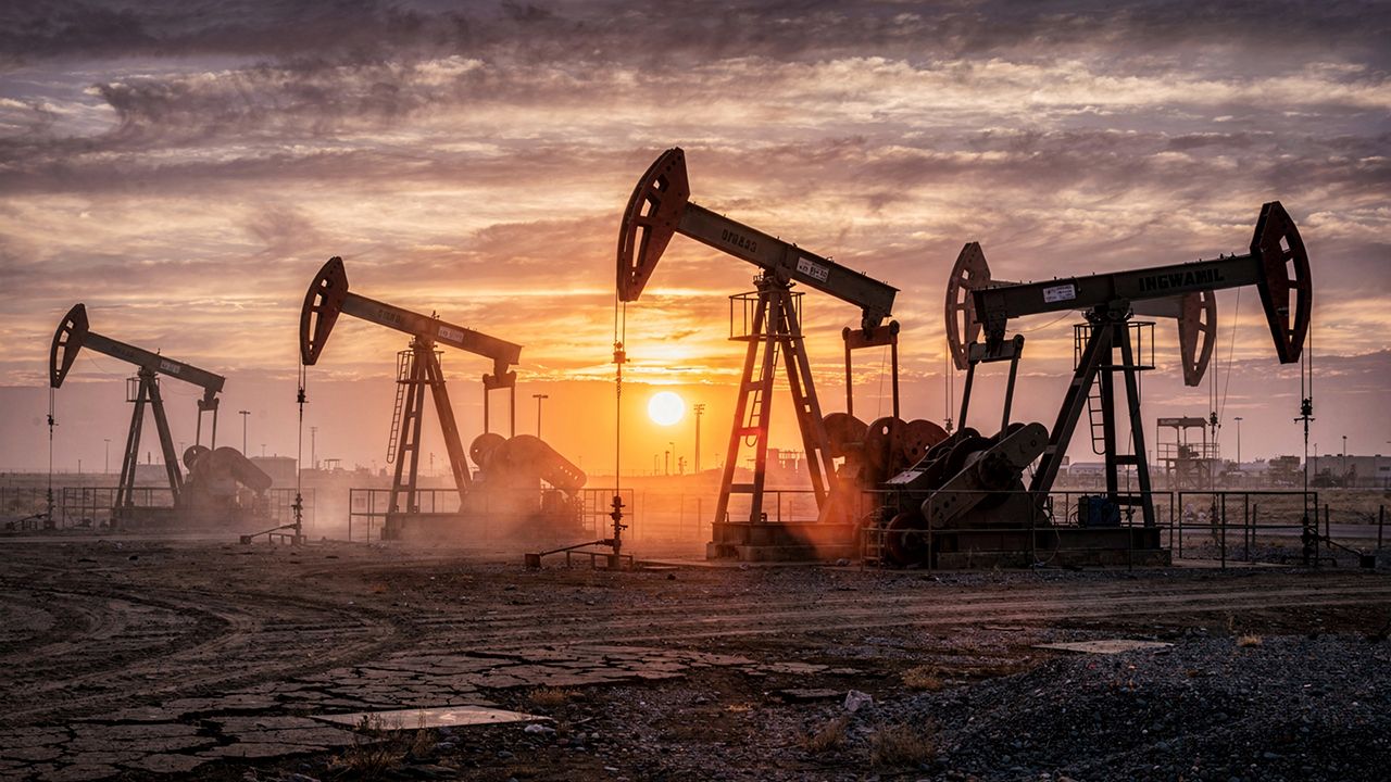 oil-industry-concept.jpg