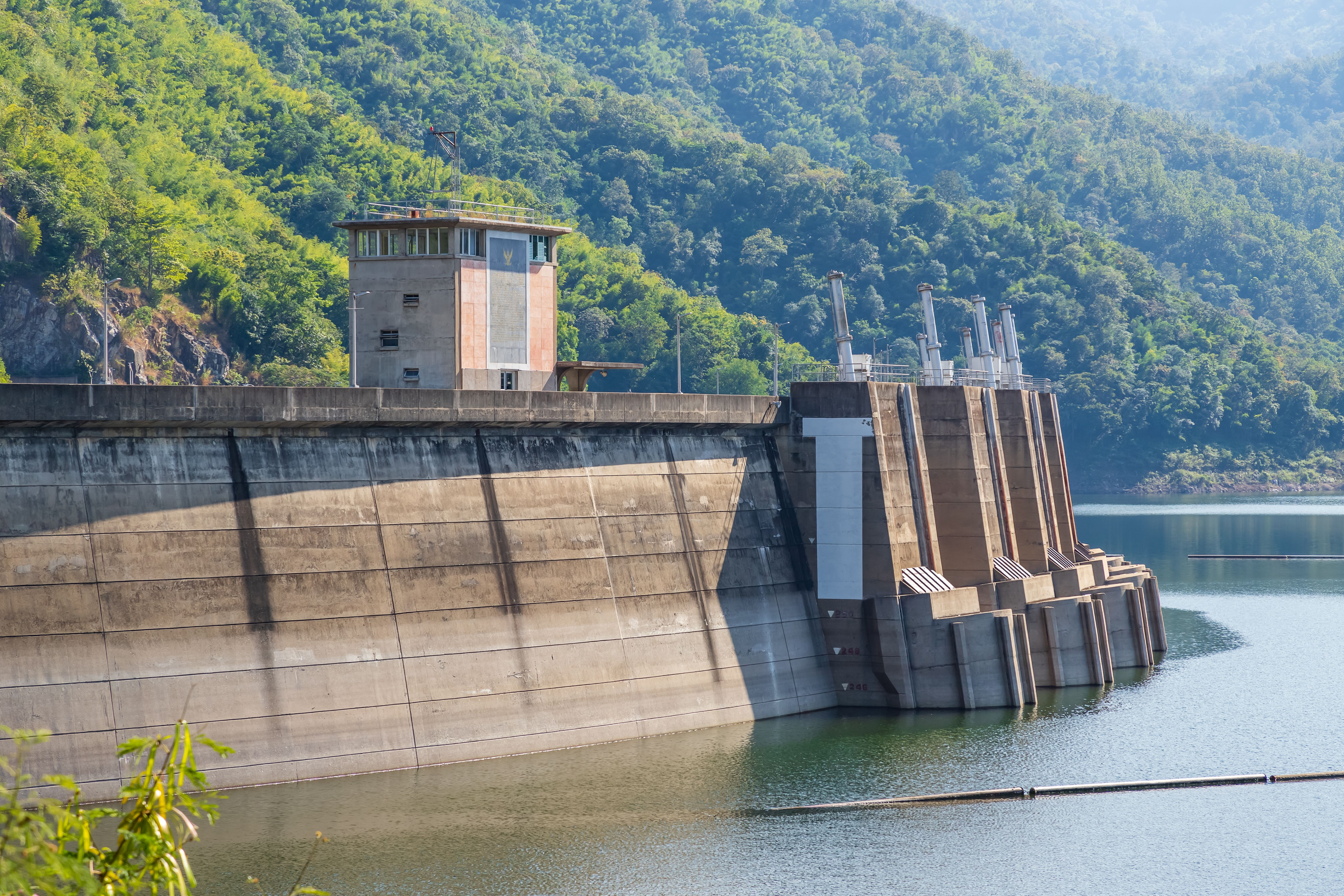 tak-thailand-december-24-2018-bhumibol-dam-with-hydroelectric-power-plant-reservoir-lake-ping-river.jpg